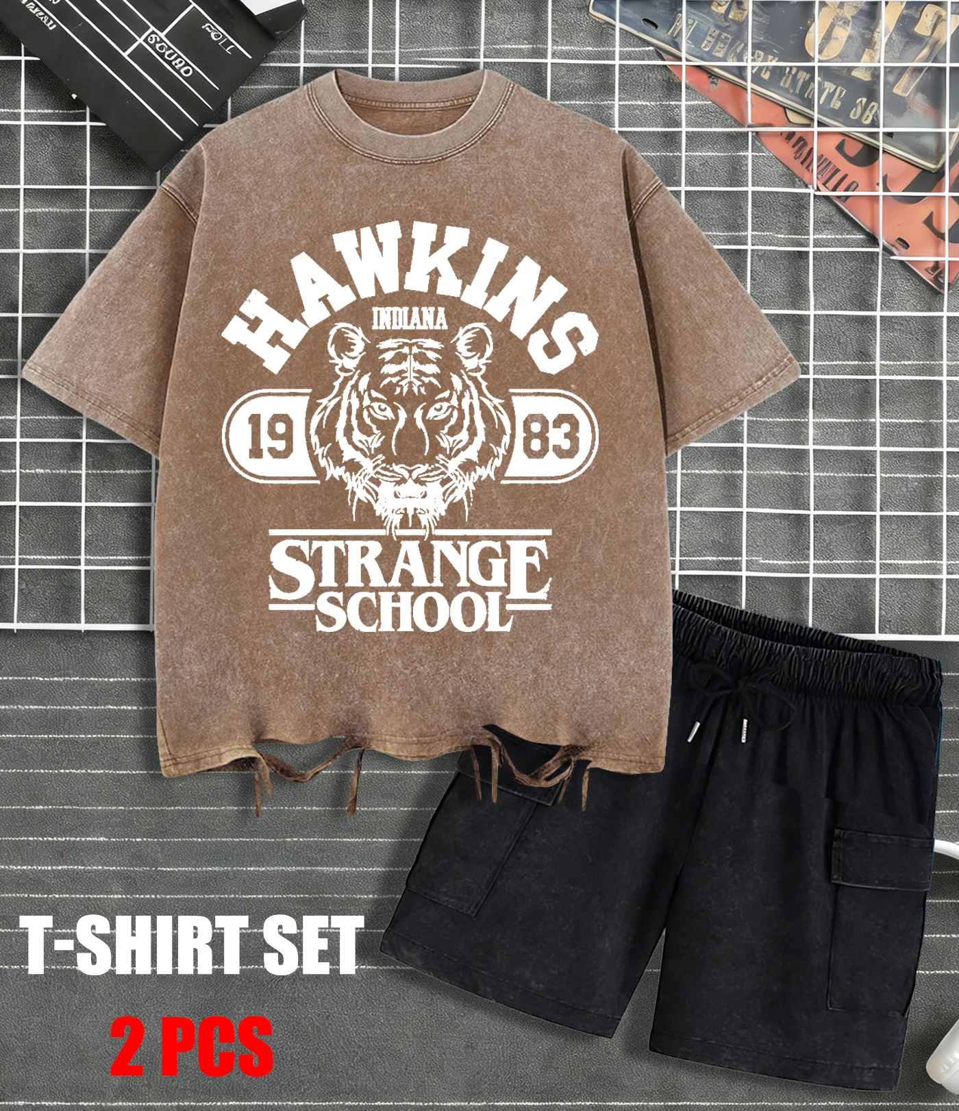 

Мужская футболка Hawkins Indiana 1983 с принтом, эффектом потертости, ретро, летняя, из хлопка, спортивная, дышащая, унисекс, мягкая, свободная, с дырками