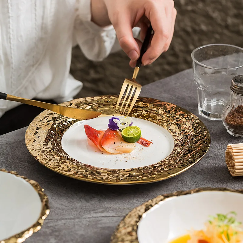 

Round Ceramic Steak Plate with Stone Pattern and Gold and Silver Edge Western Restaurant Kitchen Dessert Fruit Plate Tableware