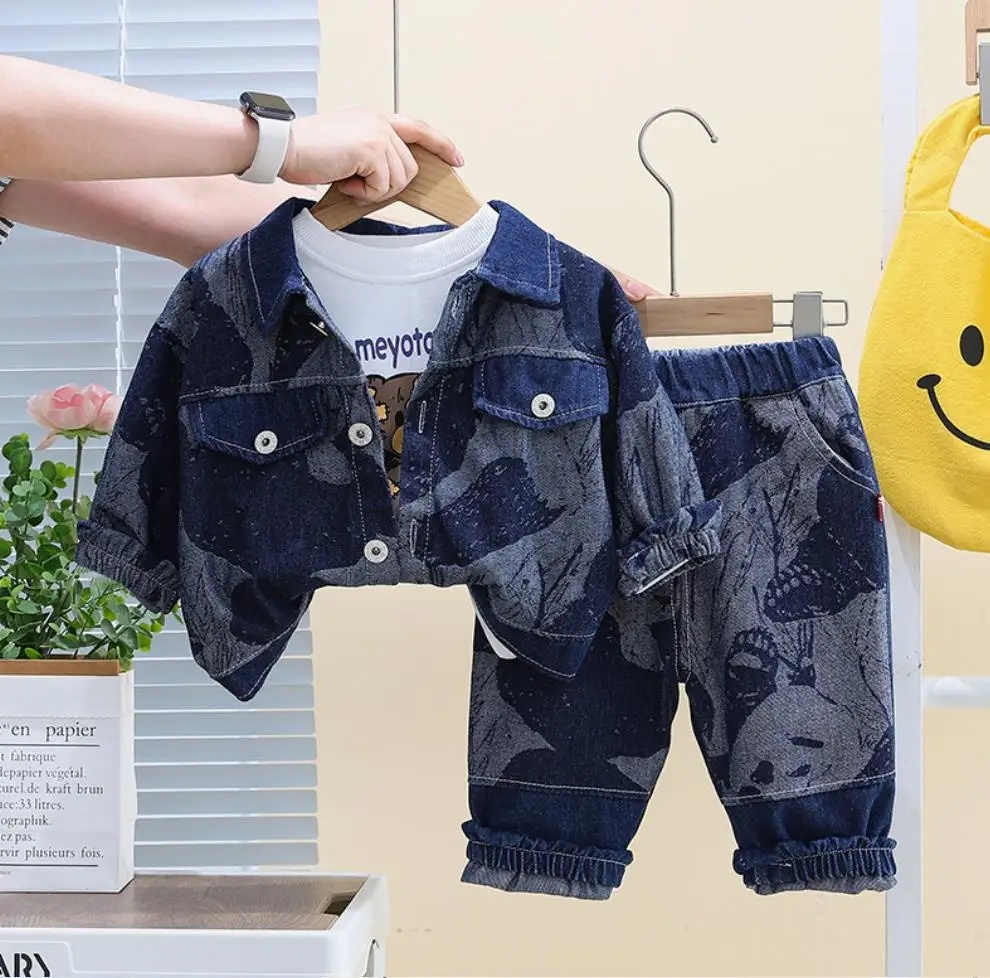 Boys Christmas Outfits 6 To 9 Months Korean Fashion Baby Sets Cartoon Vertical Strip Jackets+T-shirts+Pants Toddler Boy Clothes