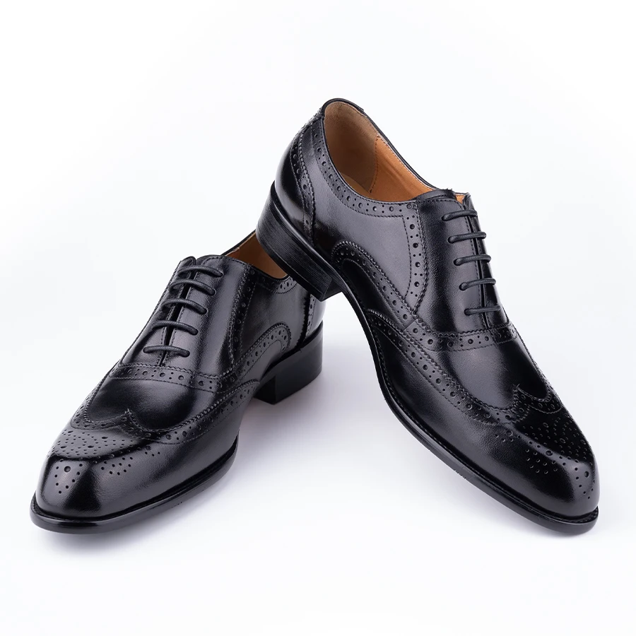 Fashion New Trend Oxford Mens Handmade Carving Craft Purple Wedding Party Shoes Original Designer Customized Service Adult