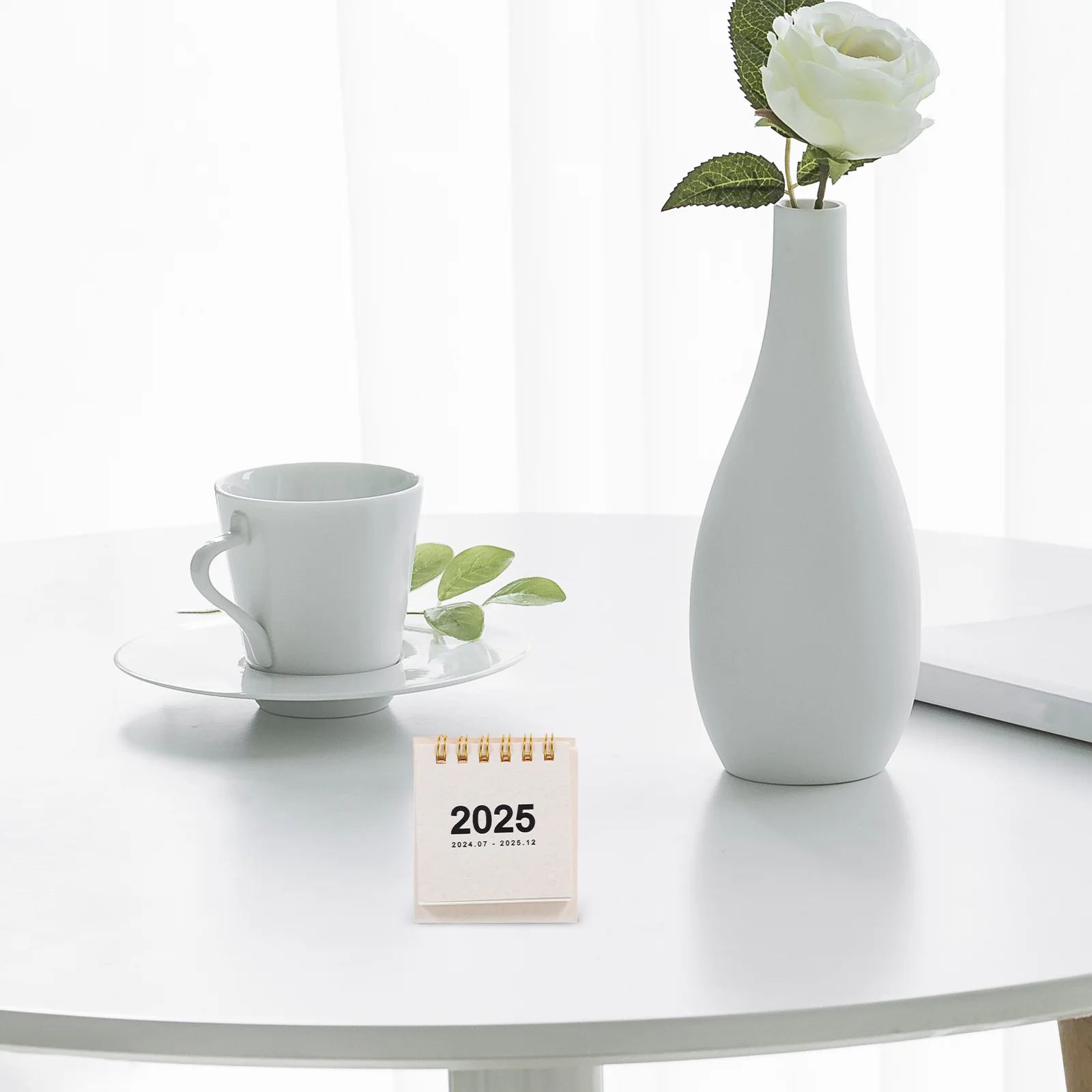 Mini Desk Calendar 2024-2025 Small Office Monthly Flip Calendar Desktop Standing Organizer for Daily Schedule Home Accessory