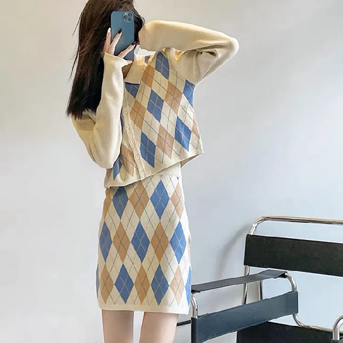 Two-piece Knitted Skirt Autumn and Winter Women's Skirt + Knitted Sweater College Style Skirt Sweater Two-piece Knitted Skirt