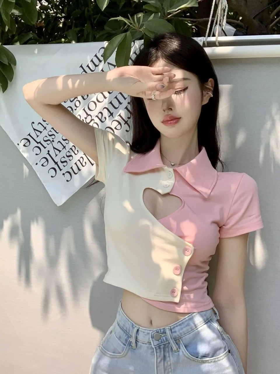 

2023 summer women pure desire wind irregular love hollow short-sleeved Tshirt female summer Slim polo collar short paragraph top