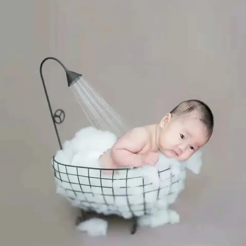Iron Bathtub Shape Basket With Shower Head Posing Prop For Studio Portrait Shooting Full Moon Photoshoot Scene Layout Accessory view 5