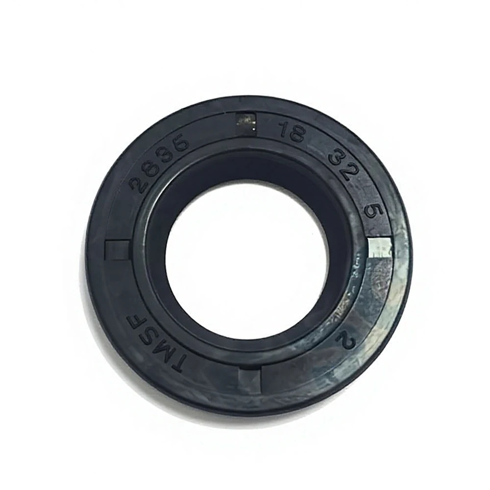 93106-18M01 Oil Seal for Yamaha Outboard Motor 2T 60HP 70 HP 3cyl Oil Seal Lower Crankshaft Outboard Engine