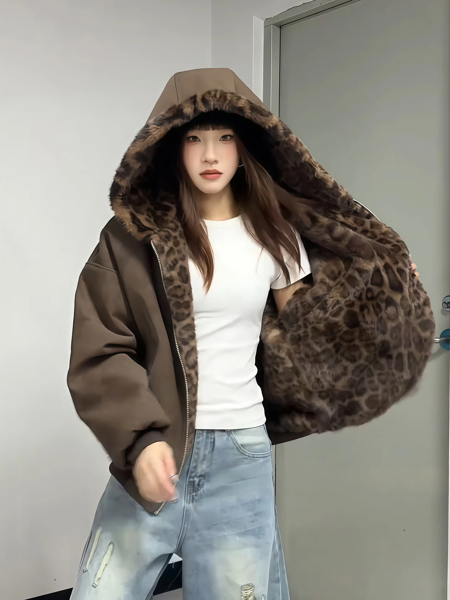 

Двусторонняя зимняя куртка из хлопка с леопардовым принтом Mountain Hawk, утепленная, с отделкой из искусственного меха норки и ПУ кожи