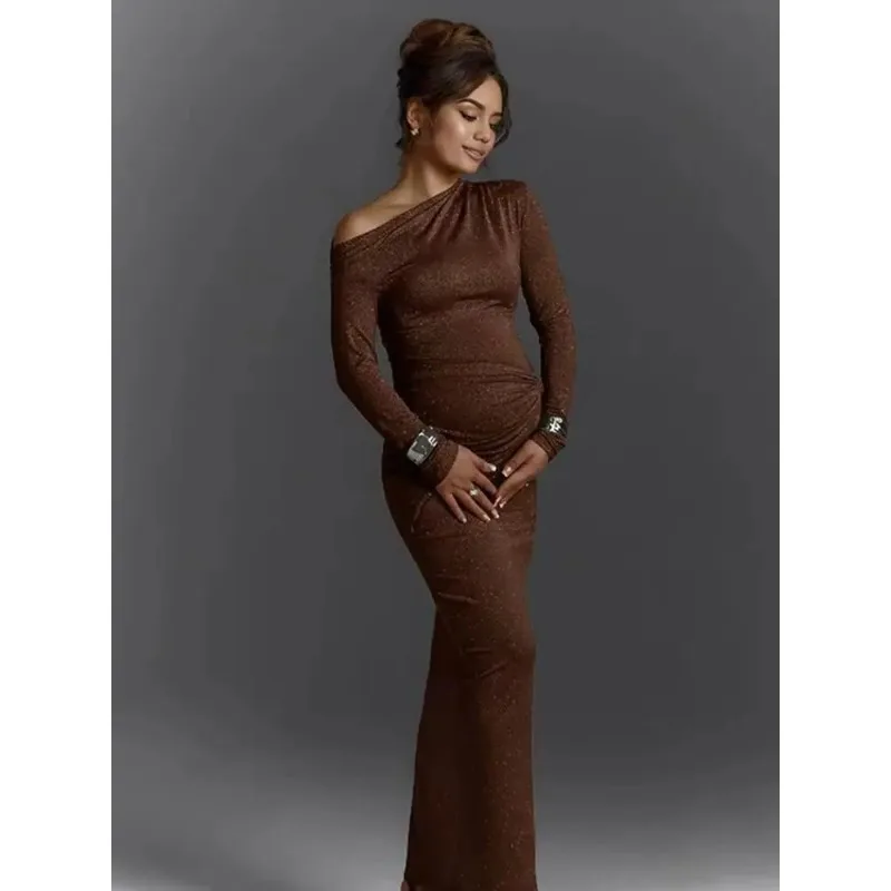 

Элегантное блестящее платье для фотосессии беременных, макси-платье с блестками, наряд для беременных, удобное для фотосессий на фоне живота, одежда для фотосессии на бэби-шауэр