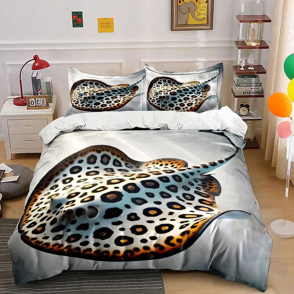 Elegant Leopard-Spotted Stingray Bedding Set for Kids Luxury Gift 3pcs Digital Print Comforter Set Soft Comfortable Breathable