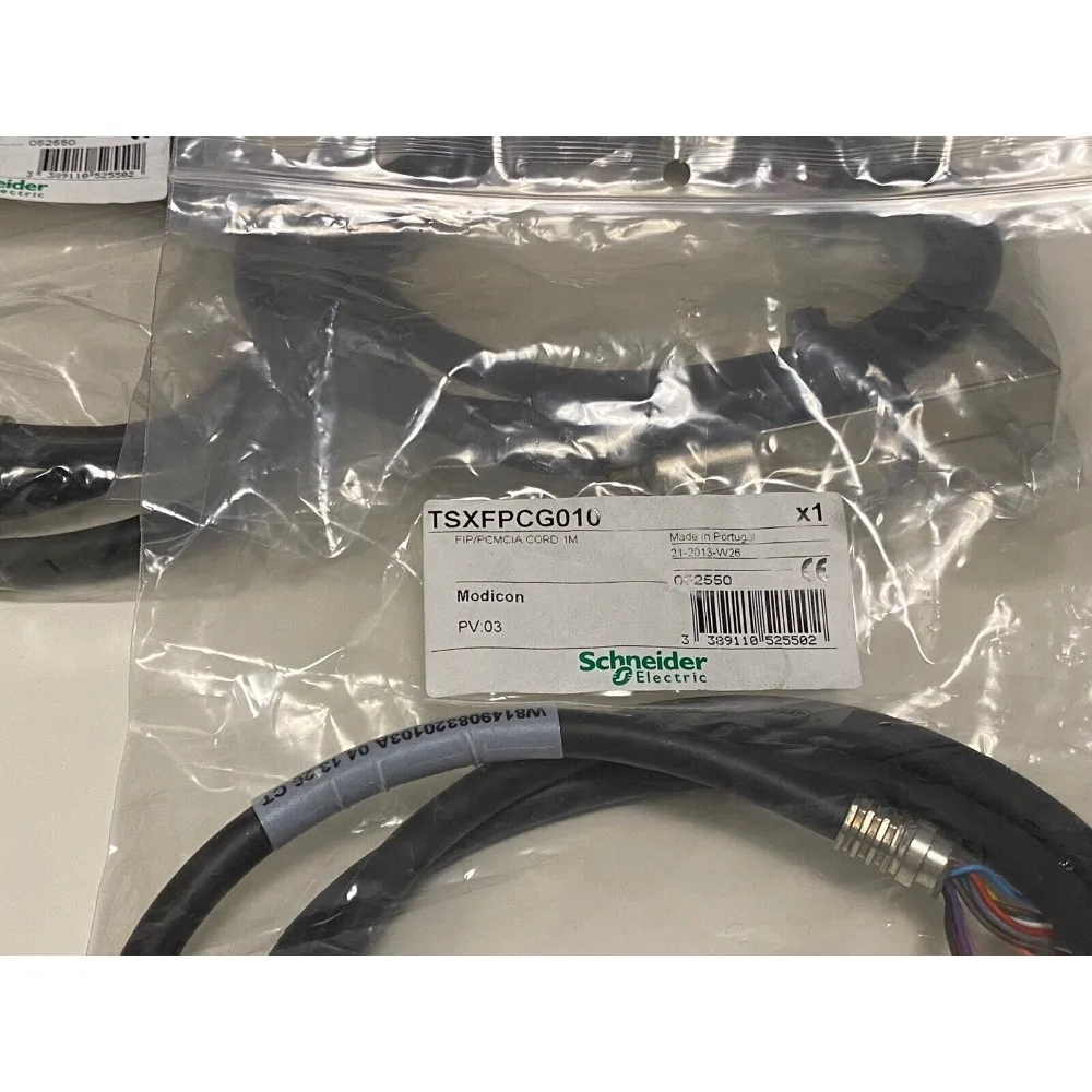 Schneider Telemecanique TSXFPCG010 Cable