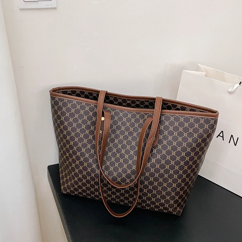 

Premium Luxury Elegant Classic Designer Paris Fashion Bag For Women Messenger Purse Large Capacity Commuter