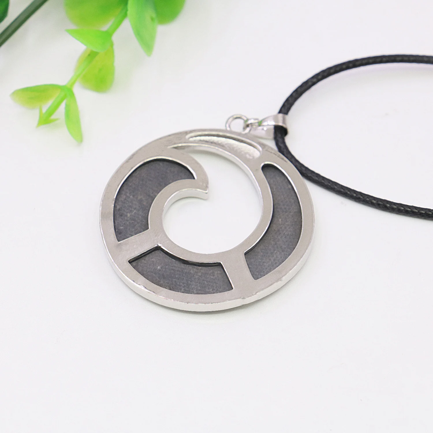 Alloy Round Vortex Natural Abalone Shell Pendant Fitting Accessory Silver-plated Hand Made DIY For Necklace Women Girls Jewelry