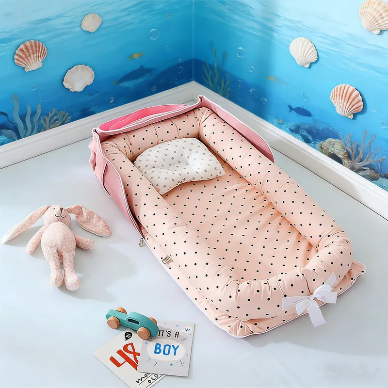 

2026 New Travel Baby Bed Portable Infant Crib Co Sleeping Nest Shoulder Carry Design Lightweight Bassinet for Newborns