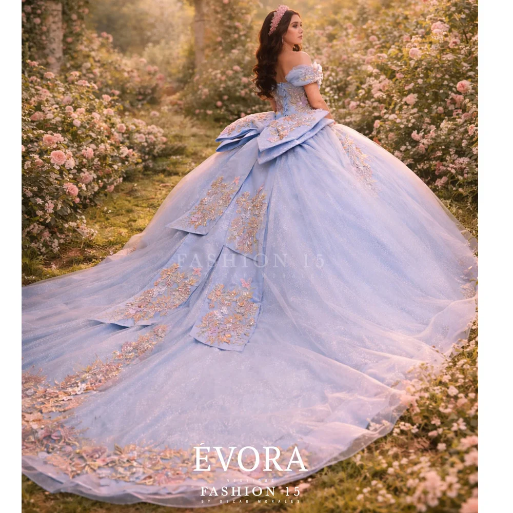 Glittering Lilac Qu…