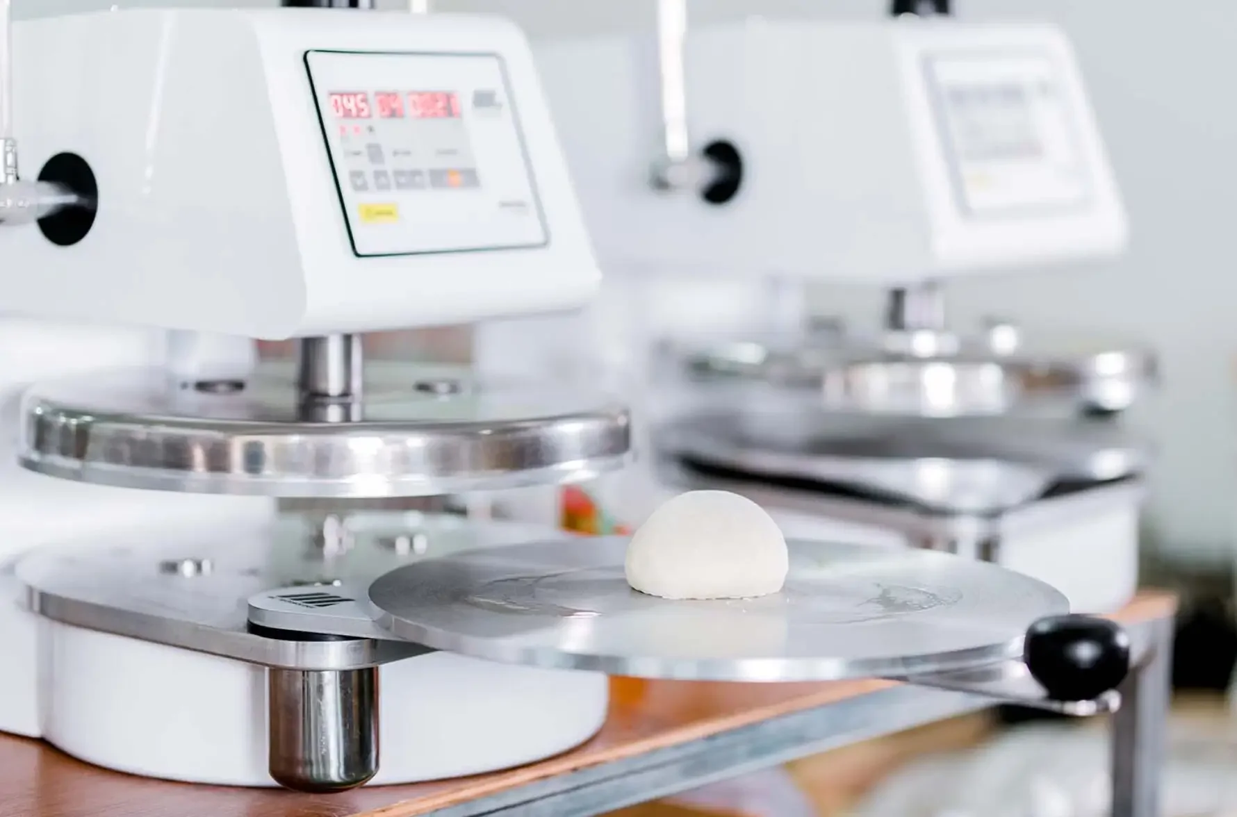 Grain product making machines/Commercial automatic arabic pita bread roti tortilla pizza making machine