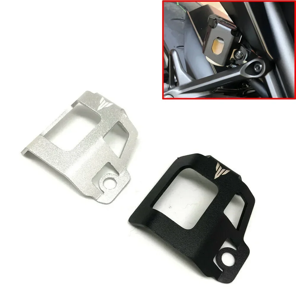 Front Brake Oil Reservoir Modified Cover For YAMAHA YZF R1 R25 R3 R6 MT03 XSR700/900 Tracer 900 FZ-09 FJ-09 MT-07 FZ-07 MT09