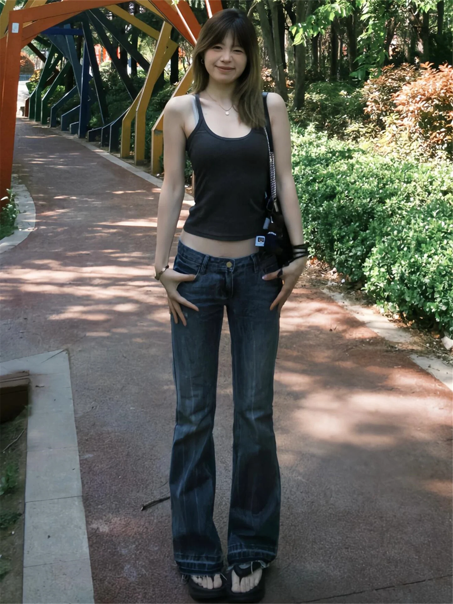 

Retro American Street Style Low Waist Bell Bottom Jeans Women's Slimming Cotton Denim Spring Fashion Embroidered Floor-Length...