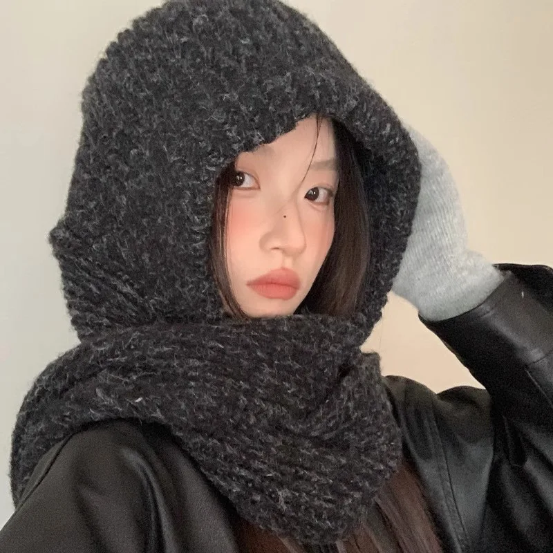 Heißer Verkauf Milch Tee Farbe Mit Kapuze Schal Hut Für Frauen Koreanische INS Stil Winter Faul Stil Warme Gestrickte Einfarbig schal Hut ﻿