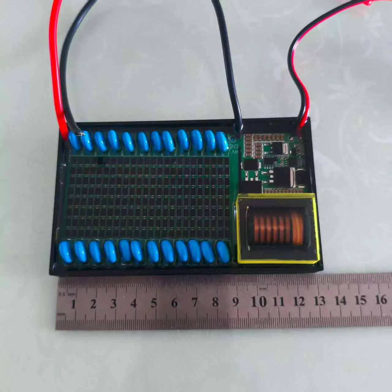 

Электростатический двигатель постоянного тока от 12 В/24 В до 30 кВ/60 кВ, напряжение генератора, двойной выпрямитель, встроенный заливкой смолы