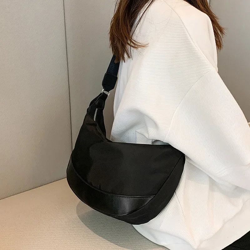 Bolso cruzado de un solo hombro para primavera y verano, bandolera negra de gran capacidad