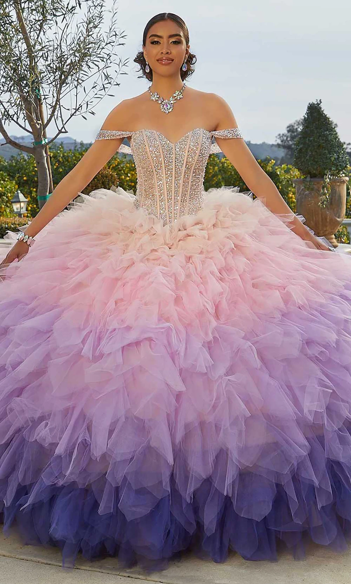 Colorful Ball Gown Quinceanera Dresses Tiered Ruffles Beading Women Sweet 16 Formal Party Robe De Soiree Evening Prom Gowns