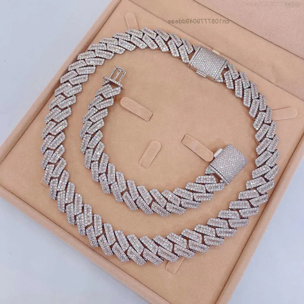 

Iced Out Vvs1 Moissanite Diamond Gold Cuban Link Chain Necklace Cuban Chain Gold