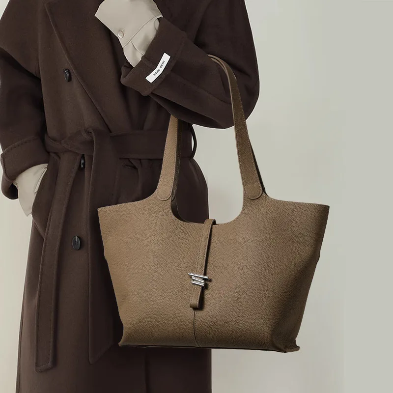 Genuine Leather Women's Tote Bag - New Style, Large Capacity, Versatile Commuter Bag, Shoulder & Underarm Bag