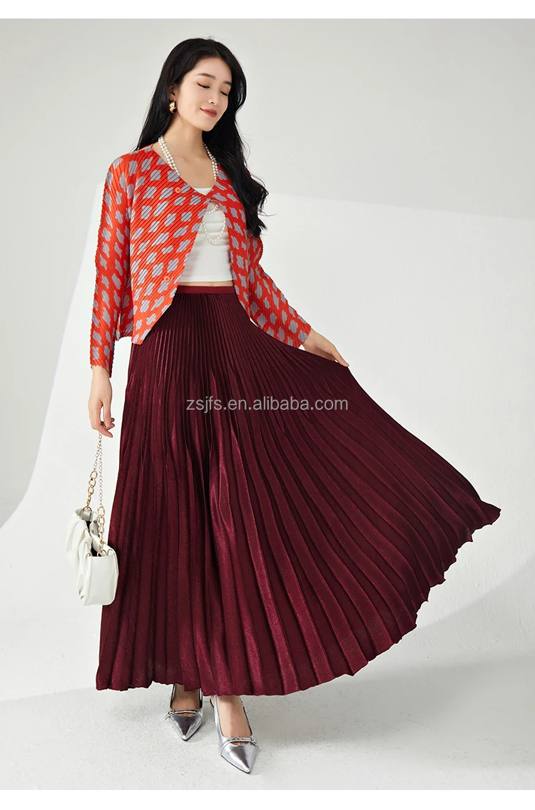 Miyake Women's Vintage Western Style Pleated A-Line Skirt Fashionable and Stretchy Made from Elastic Polyester Fabric