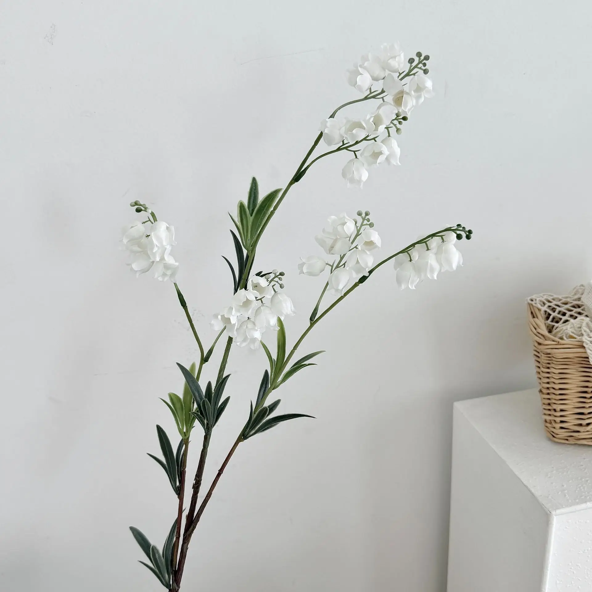 Ins Fresh Artificial Lily of The Valley Bellflower Faux Fake Flowers for Home Table Centerpiece Wedding Floral Arrangement Decor
