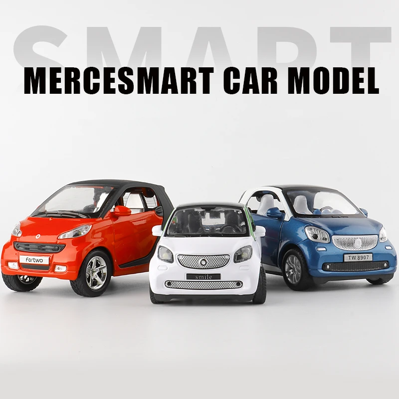 1:32 Simulation Car Smart Alloy Car Model Diecast Metal Toy Vehicles Mini Car Model Sound and Light Collection Toy Gift