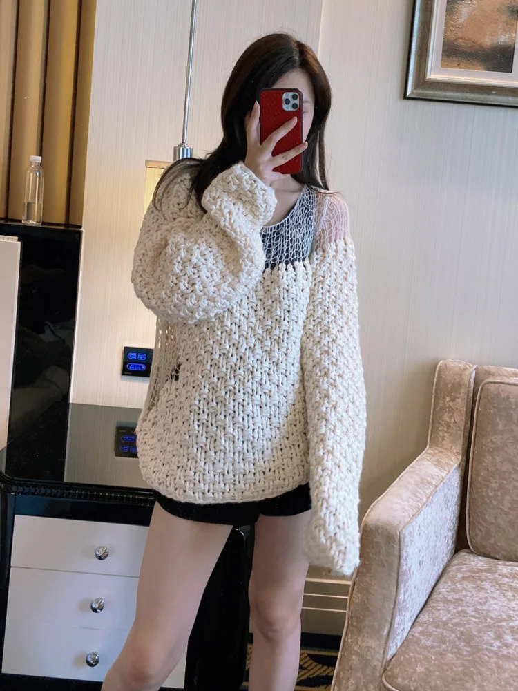 SHENGPALAE Fashion Chic Hollow Out Sweater Women\'s Autumn 2024 New Round Neck Loose Long Sleeve Knitted Pullovers Female 5E3541