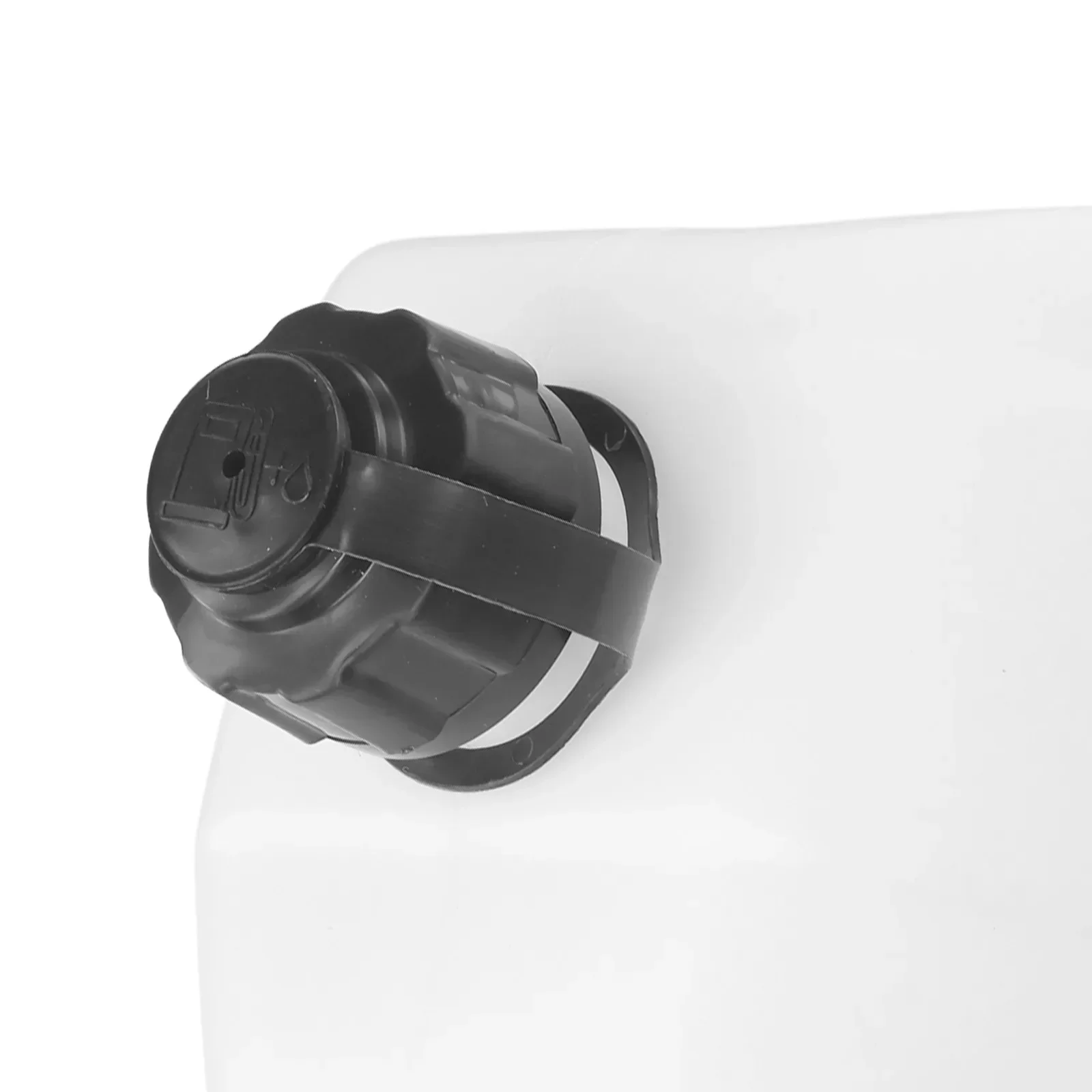 Engineered Tank For Robin NB411 BG411 CG411 EC04 RBC411 49CC, Ensures Efficient Fuel Utilization, Quick And Easy Setup 1 Piece