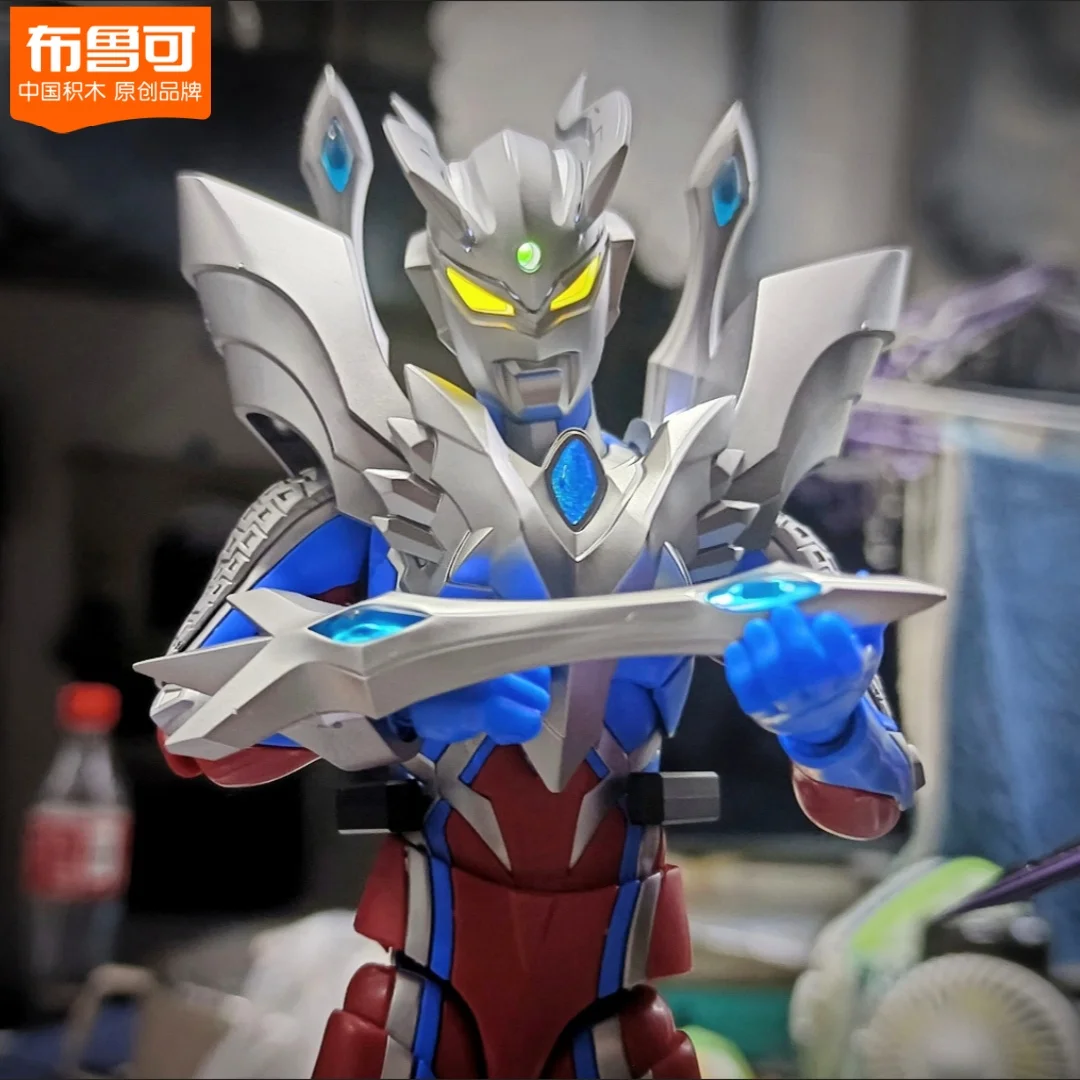 

Hot Blokees, легендарная юбилейная версия, Ultraman Zero Z, суперфигурка с подсветкой, коллекция кукол, детский подарок на день рождения