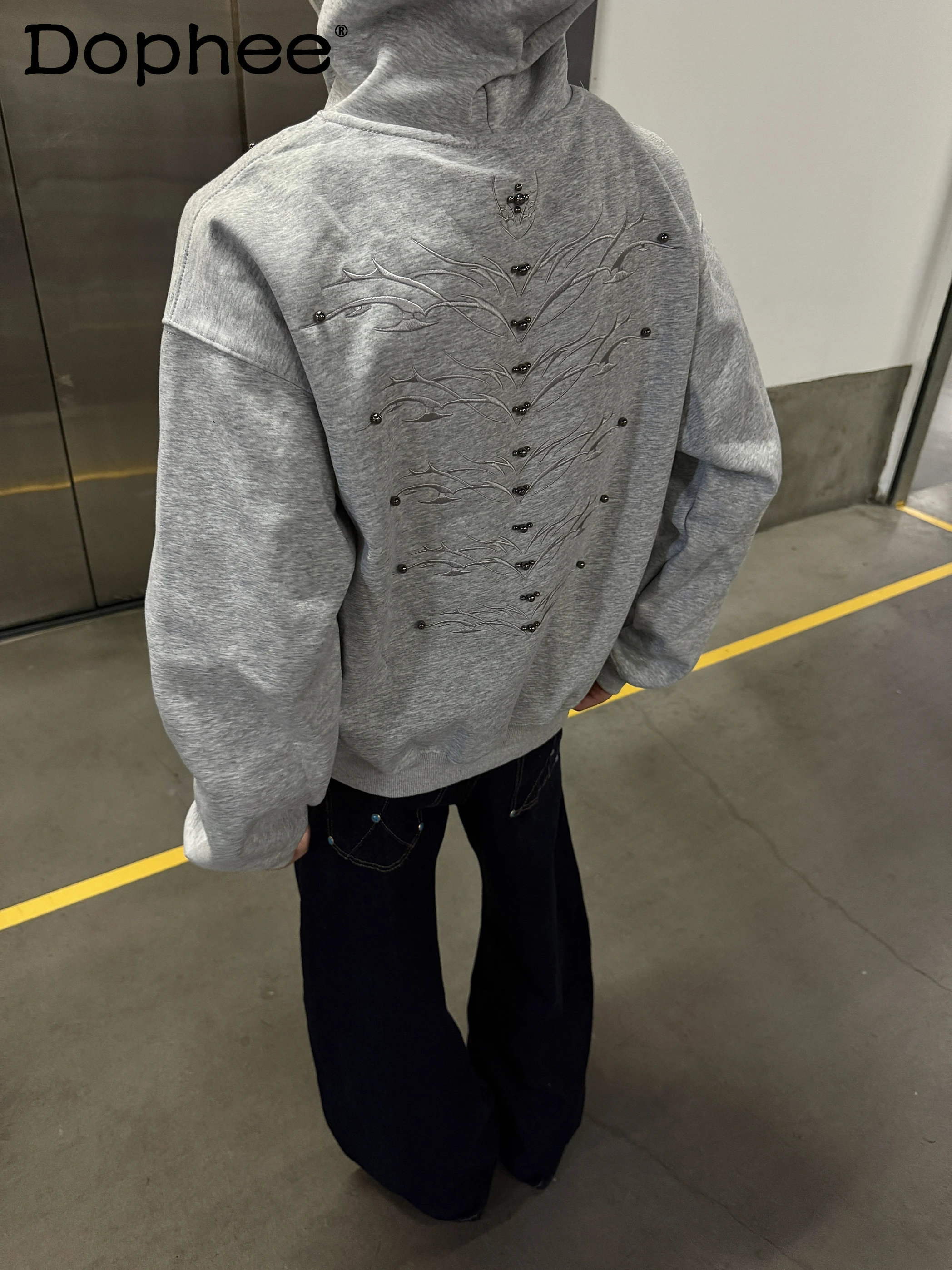 

American Retro Fashion Trend Metal Rivet Hooded Sweatshirt Autumn Winter Fleece Warm Loose Casual Pullover Unisex