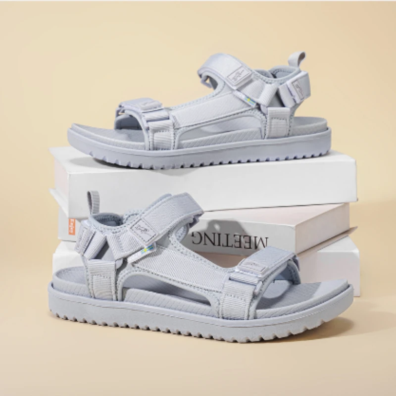 

Men Sandals Fashion 2026 Leisure Beach Shoes for Men Lightweight Outdoor Comfortable Casual Sandalias Hombre Ciabatte Uomo Bona