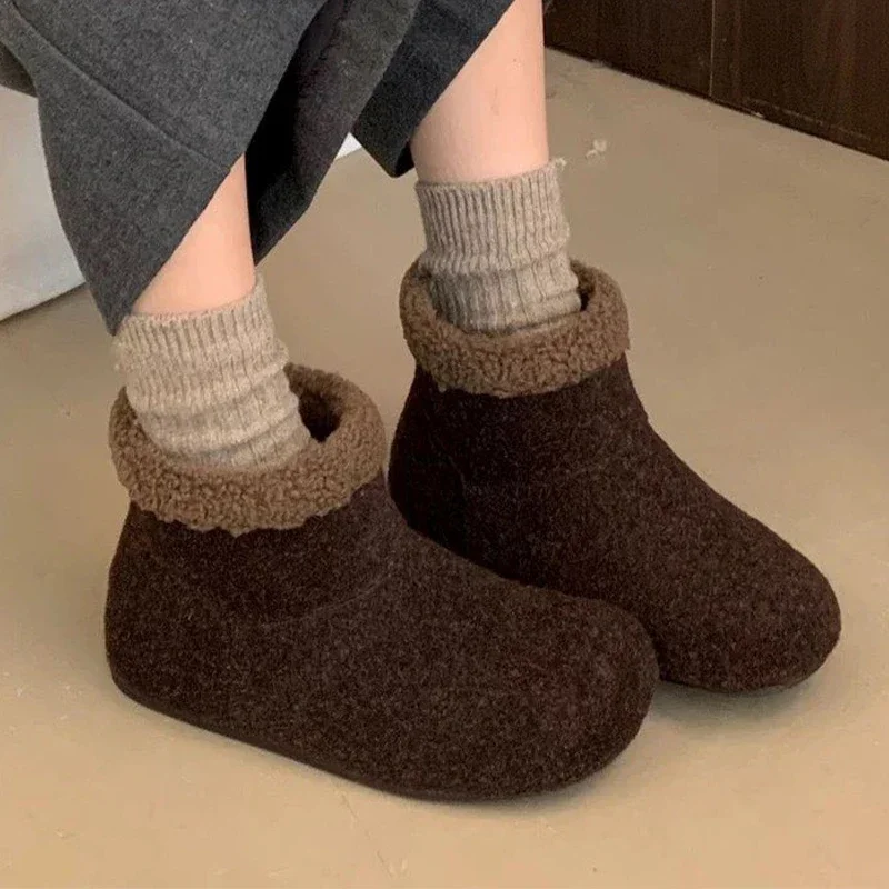 

Женские ботильоны на плоской подошве с мехом, теплая модная хлопковая обувь, замшевые повседневные зимние ботинки, новинка 2025 года, уютные короткие плюшевые женские зимние ботинки