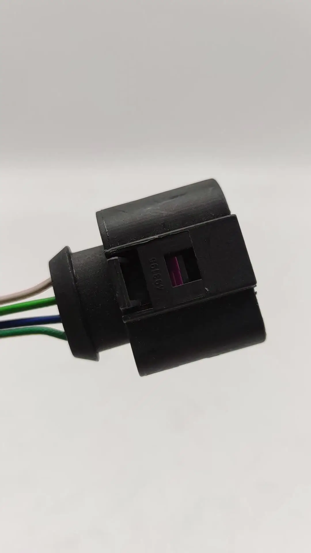 Kit De Connecteurs électriques Mâles 1,5 Mm – 4 Broches – Pour VW Group – 45 Pièces – Connect 37369
