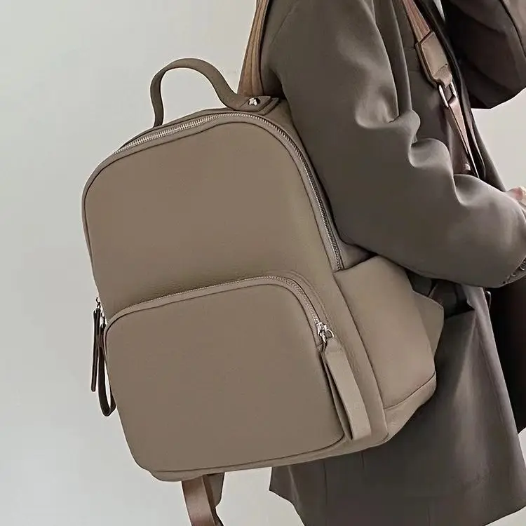 2027 New Fashion Luxury Brand Cow Genuine Leather Women Backpacks Female Ladies Girl Student Korean Casual Designer Backpack