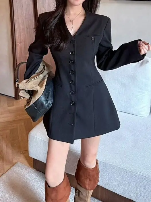 

Premium Temperament V-neck Single-breasted Dress for Women's 2026 Spring New Waist and Thin Suit Skirt
