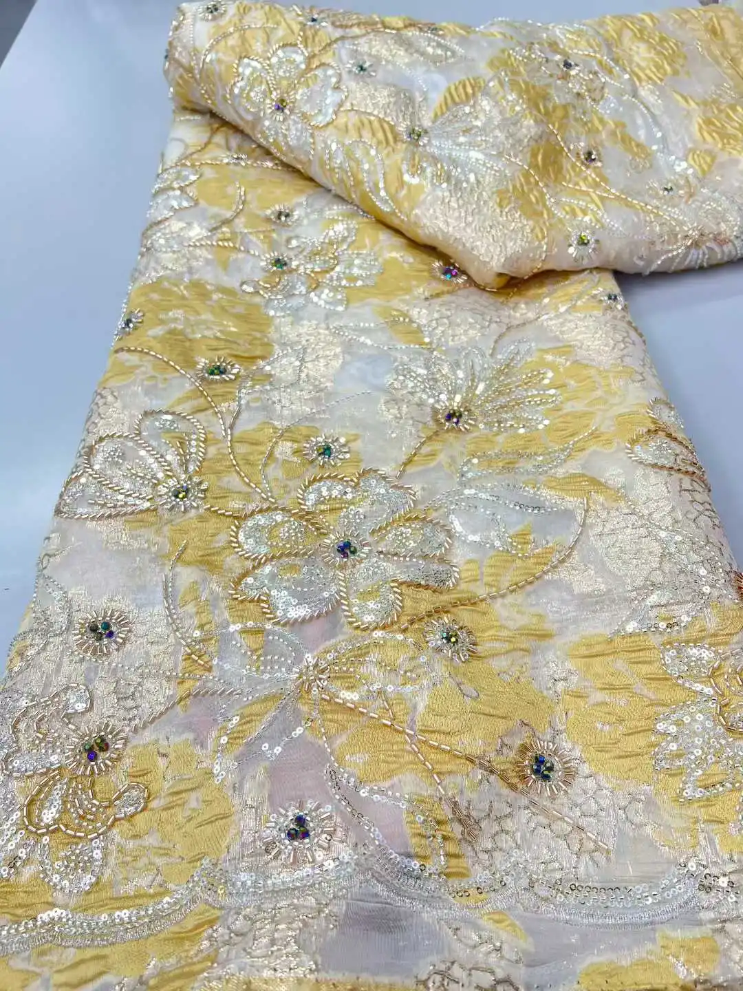 

Latest African Lace Fabric 2025 High Quality Beads Brocade Jacquard Lace Fabric French Organza Nigerian Lace Fabric For Wedding