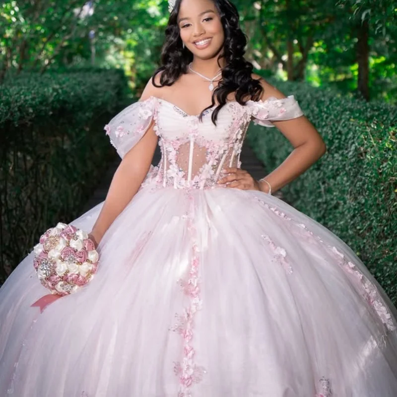 

Светло-розовое платье для квинсеаньеры с открытыми плечами, кристаллами, кружевом, 3D цветами, длинным шлейфом, Vestido De 15 Quinceanera, на заказ