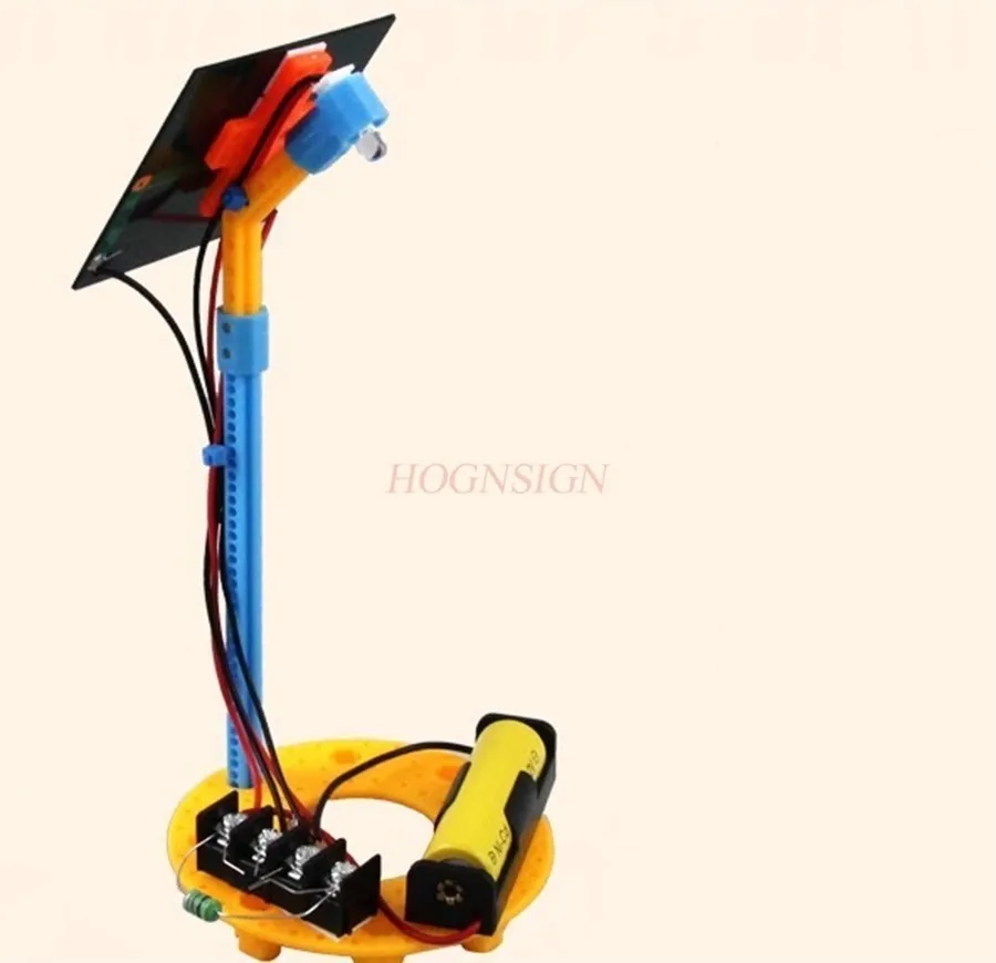 1 set Solar street lights, automatic charging, technology production, creative DIY materials for elementary school students