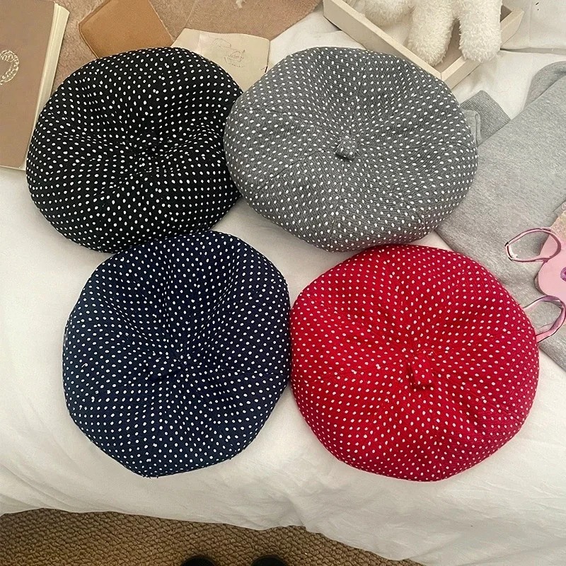 Vintage Polka Dot Cloud-print Octagonal Hat for Women: A Stylish, Minimalist Beret That Goes with Everything