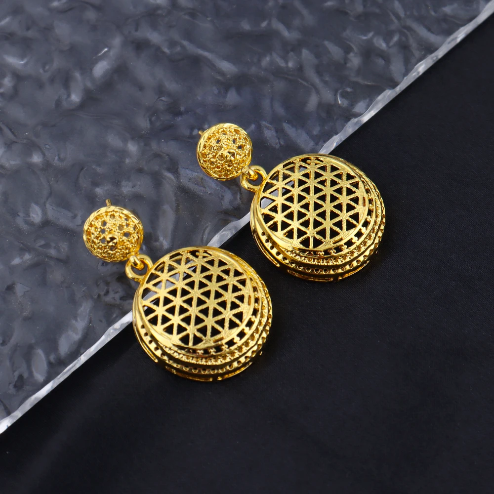 

Charms 18K Gold Plated dubai Cute Necklace pendant Earrings Set For Women S free shipping Gold Warped Geometry Necklace Earrings