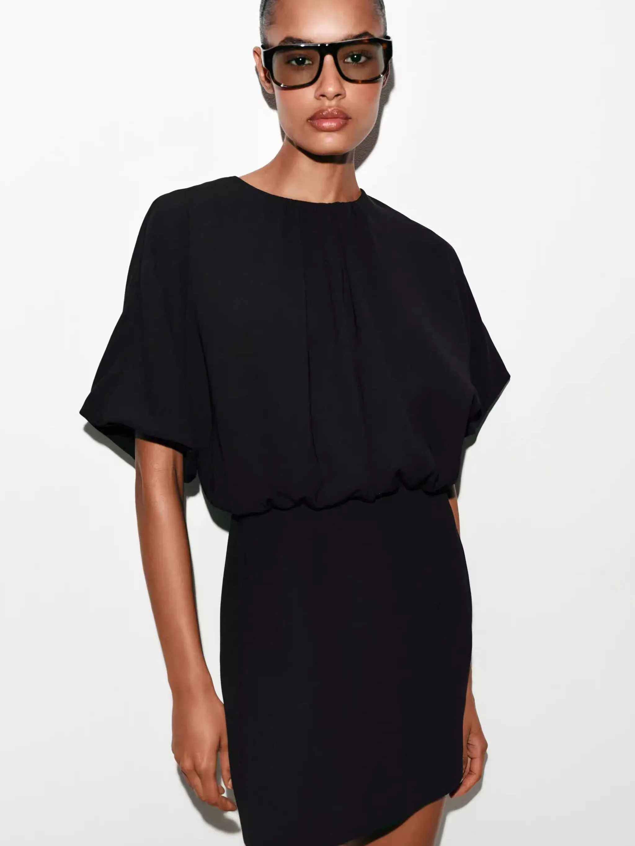 

Summer New Women's Slim Fit round Neck Short Sleeve Balloon Style Short Dress Ethnic Stage Costume Young Women's Fashion