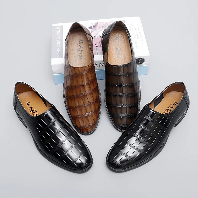 

Size 38-48 Classic Men Fashion Loafers Men Casual Comfortable Lightweight Breathable Brand Small Leather Shoes Social Shoes Men