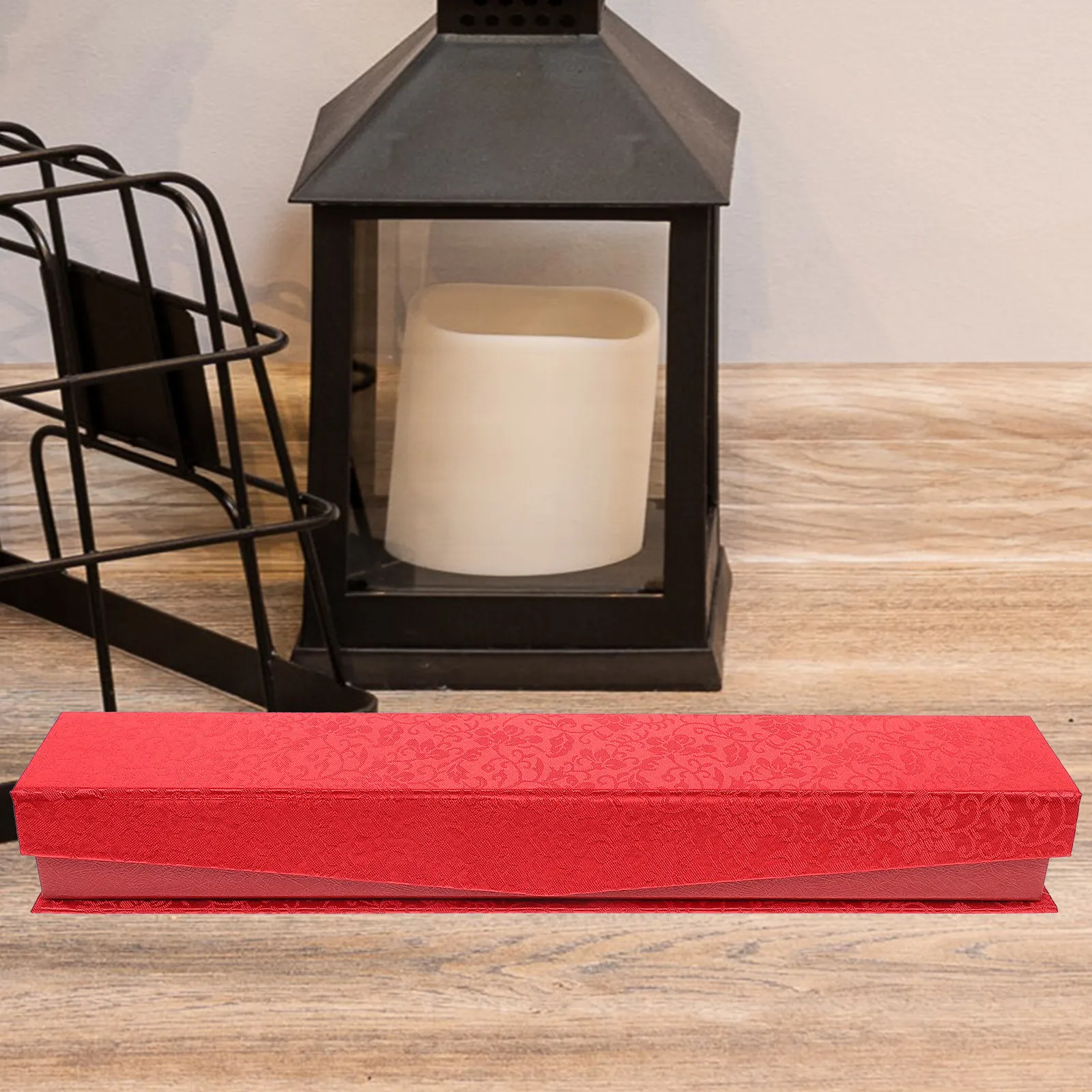 Scroll Storage Box Chinese Style Calligraphy Painting Holder Magnetic Lid Dustproof Design for Art Collection Gift Packaging