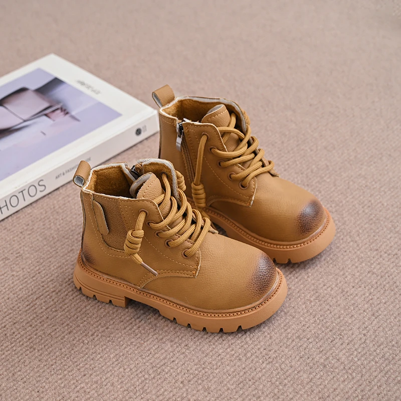 

2025 Winter Children's Shoes Fashionable and Handsome Children's Boots Warm, Anti slip, Wear resistant Outdoor Children's Boots