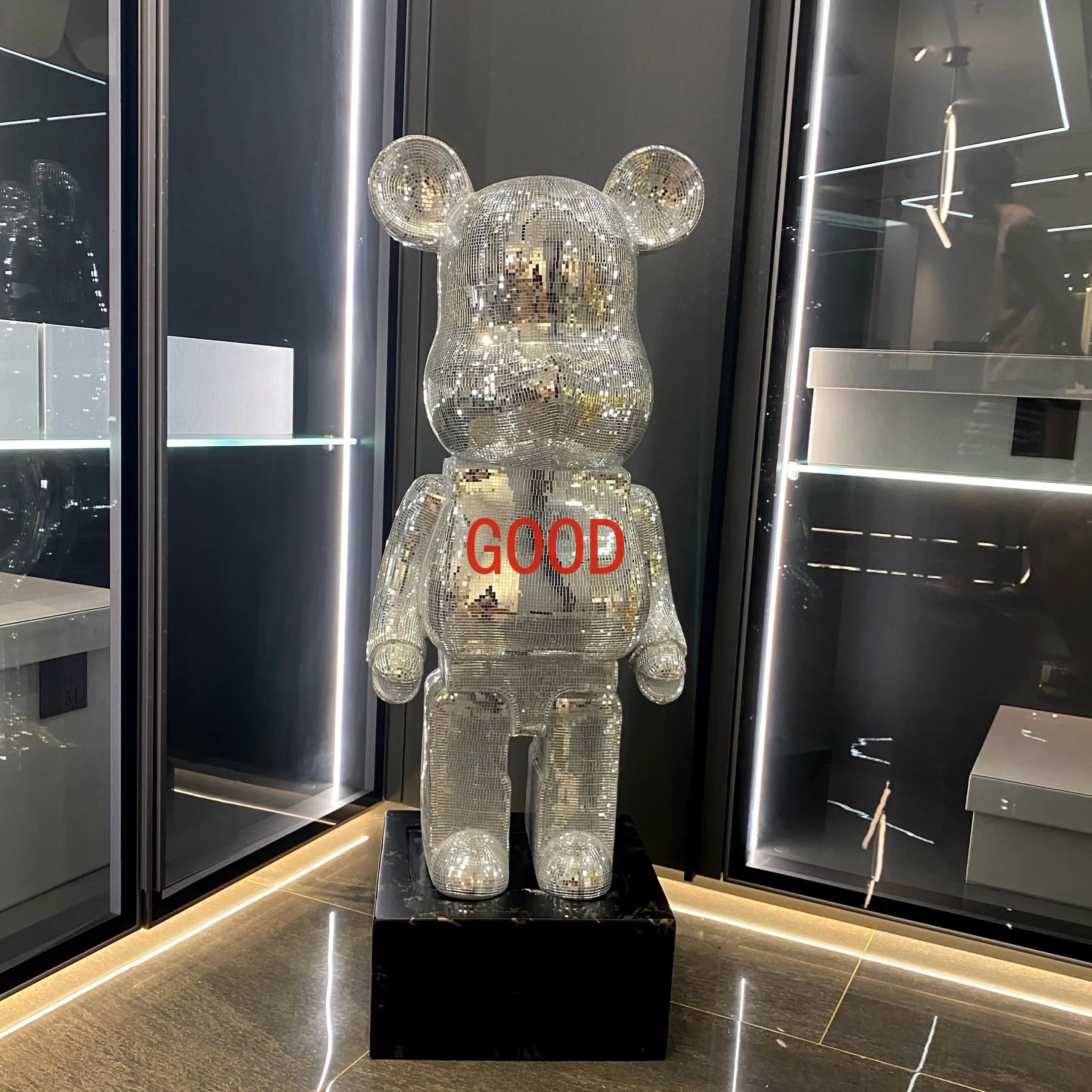 Trendy cartoon creative bear floor piggy bank ornament