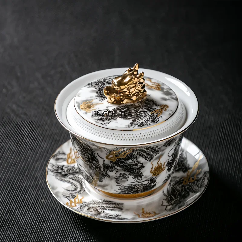 

Chinese Dark Dragon White Sheep Fat Jade Porcelain Gaiwan 360° Water Outlet Gold Painted High-end Retro Tea Bowl