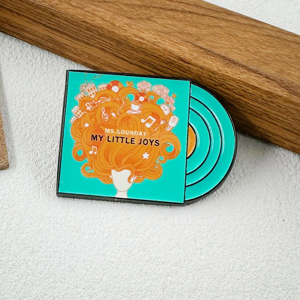 My Little Joys Vintage Vinyl Record Brooch Orange Curly Hair Note Pattern badge Fashion Pin Accessories Music Collectible Gift